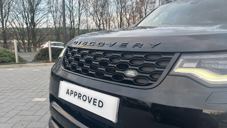 Land Rover Discovery 3.0 D300 R-Dynamic HSE 5dr Auto Diesel Station Wagon